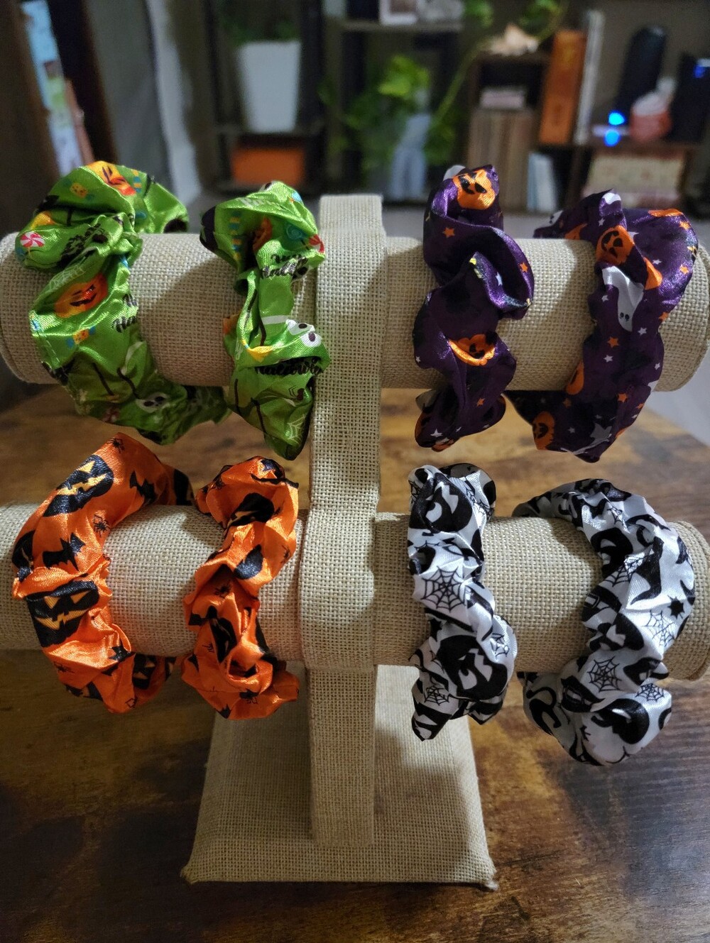 8pcs Halloween Satin Silk Scrunchie Hair Tie Bundle Set